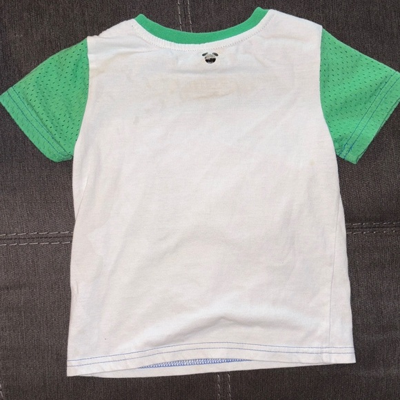 Disney Kids Green and White T-Shirt​​ - Picture 2 of 4